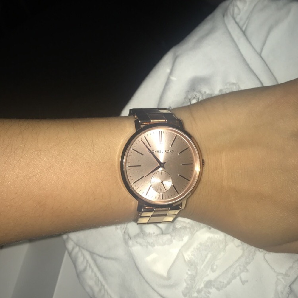 Michael Kors Rose gold watch
